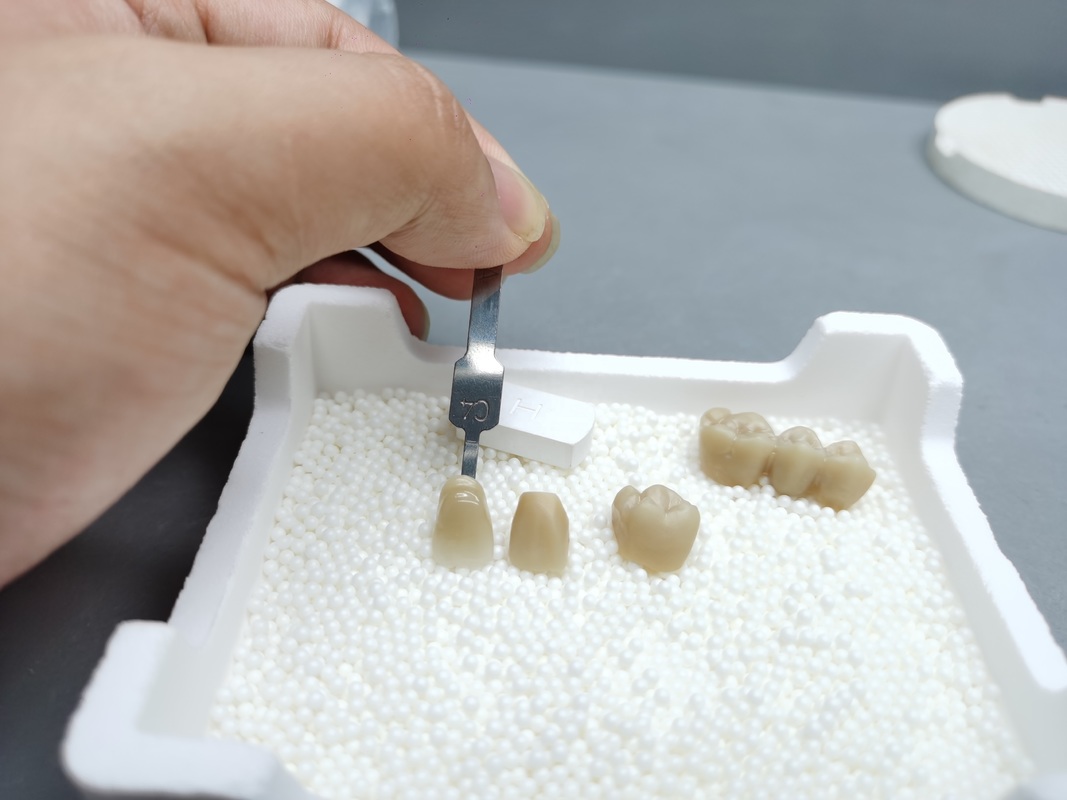 3D Plus Multilayer 43% -57% 6 Layers 3D Zirconia Dental Block Disc for CAD CAM 95mm System