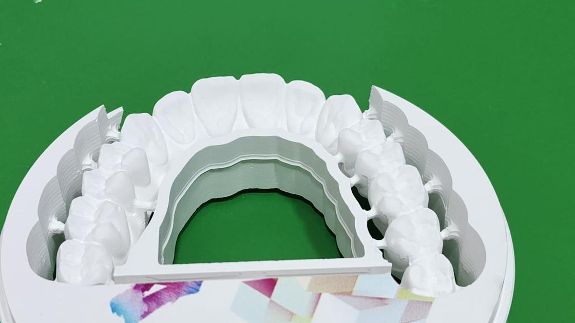 Yucera  4D Pro Multilayer Zirconia Block Strongest and Most Aesthetically Translucent Restorations Available in Dentistry
