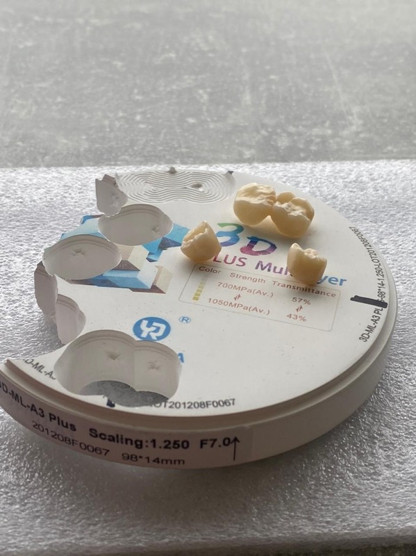Yucera 3D Multilayer Zirconium Blank CAD CAM Ceramic Zirconia Block Dental Materials for Zirconia Disc