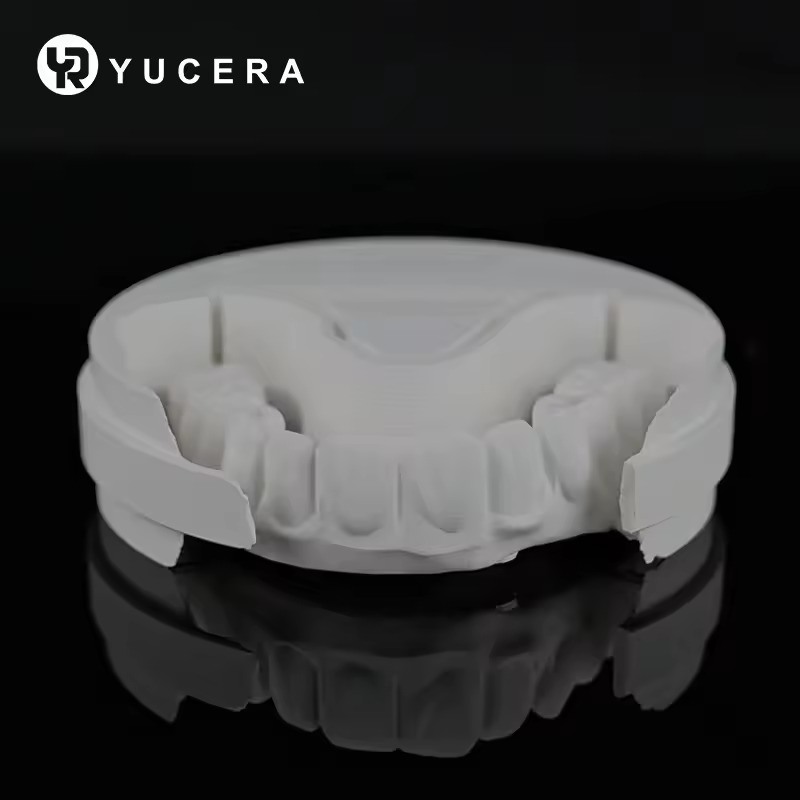 43%-57% Translucency 700-1200 MPa Bending Strength YUCERA Dental 98mm Open System CAD/CAM 4D Pro Multilayer Zirconia Block