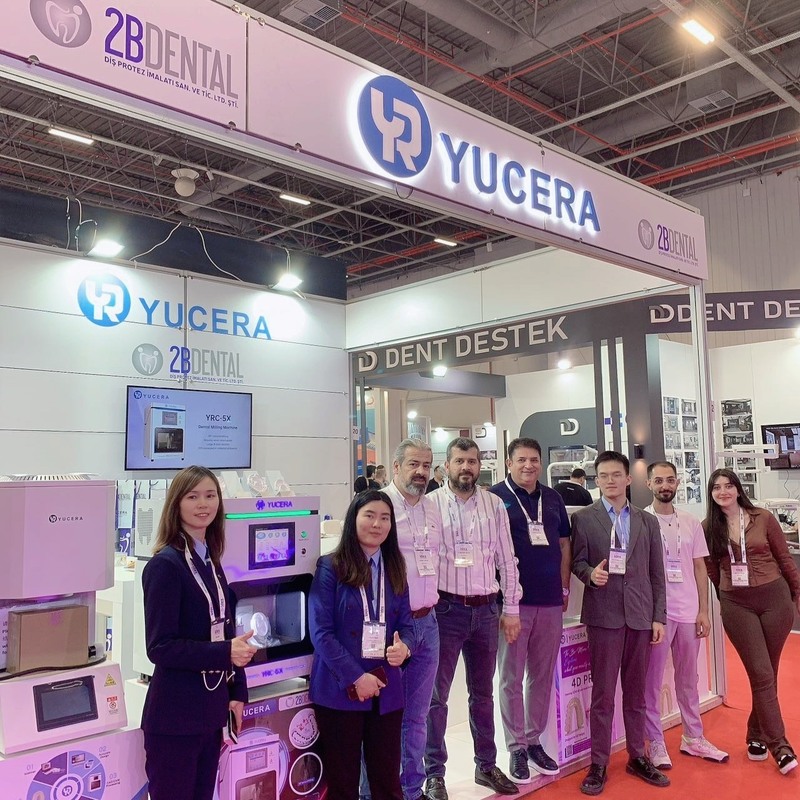 Yucera  Dental Milling Machine 5axis Cad Cam Dental Equipments Wet Milling Machine for Dental Practices Clinic